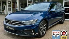 Blauw Gebruikt 2021 VW Passat GTE Stationwagen | € 21.800 (Eerlijke prijs)