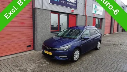 Gebruikt 2021 Opel Astra Stationwagen | € 4.600 (Eerlijke prijs)