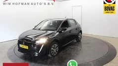 Zwart Gebruikt 2023 Peugeot e-208 Active Hatchback | € 18.440 (Goede deal)