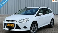 Wit Gebruikt 2014 Ford Focus Stationwagen | € 5.900 (Eerlijke prijs)