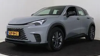 Occasion Lexus LBX 136 PK (100 kW) 2025 Grijs SUV