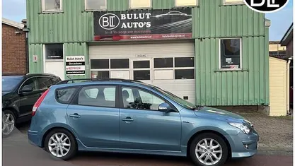 Occasion 2011 Hyundai i30 Stationwagen | € 3.650 (Eerlijke prijs)