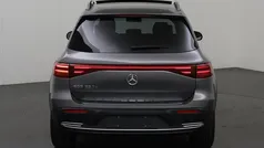 Mercedes EQB250+