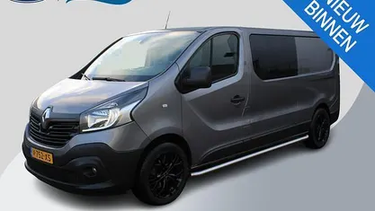 Grijs Gebruikt 2019 Renault Trafic MPV | € 14.900 (Eerlijke prijs)