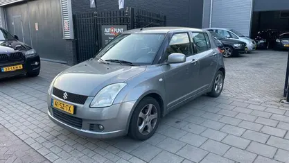 Grijs Gebruikt 2006 Suzuki Swift Exclusive Hatchback | € 999 (Eerlijke prijs)