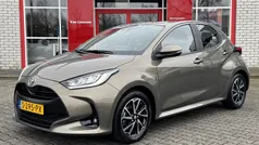 Gebruikt 2023 Toyota Yaris Hybrid Hatchback | € 22.890 (Eerlijke prijs)