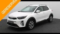 Gebruikt 2024 Kia Stonic SUV | € 21.940 (Eerlijke prijs)