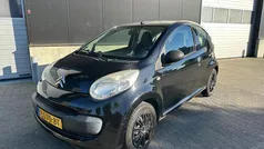 Zwart Gebruikt 2006 Citroën C1 Hatchback | € 999 (Eerlijke prijs)