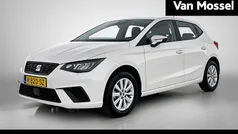 Wit Gebruikt 2022 Seat Ibiza Style Hatchback | € 14.944 (Eerlijke prijs)