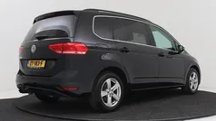 Zwart Gebruikt 2018 VW Touran Comfortline MPV | € 19.799 (Goede deal)