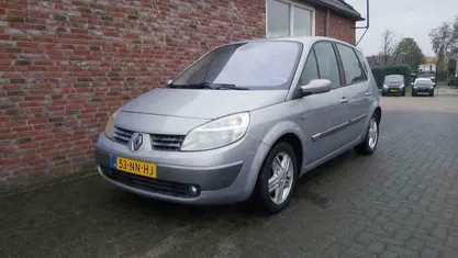 Occasion Renault Scénic II Dynamique 133 PK (97 kW) 2004 Beige MPV