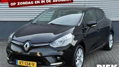 Zwart Gebruikt 2018 Renault Clio IV Intens Hatchback | € 5.999 (Super prijs)