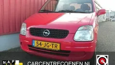 Rood Gebruikt 2002 Opel Agila Color Edition Hatchback | € 950 (Eerlijke prijs)