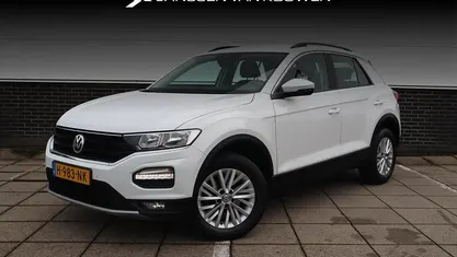 Wit Gebruikt 2020 VW T-Roc Style SUV | € 20.745 (Goede deal)