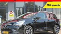 Zwart Gebruikt 2018 Renault Clio GrandTour Intens Stationwagen | € 7.900 (Eerlijke prijs)