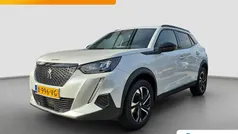 Wit Gebruikt 2023 Peugeot 2008 Allure SUV | € 23.795 (Eerlijke prijs)