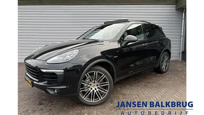 Occasion 2016 Porsche Cayenne SUV | € 34.985 (Eerlijke prijs)