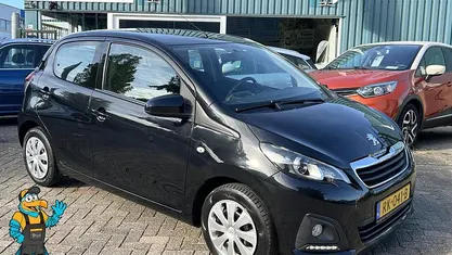 Zwart Gebruikt 2018 Peugeot 108 Active Hatchback | € 7.450 (Eerlijke prijs)
