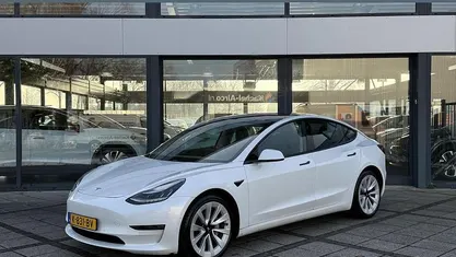 Occasion 2020 Tesla Model 3 Long Range AWD Sedan | € 23.450 (Eerlijke prijs)