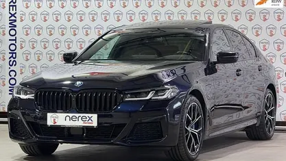 Gebruikt 2023 BMW 530e M Sport Sedan | € 45.945 (Eerlijke prijs)