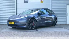 Grijs Gebruikt 2022 Tesla Model 3 Performance Sedan | € 33.999 (Eerlijke prijs)