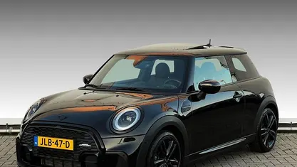 Zwart Gebruikt 2022 Mini John Cooper Works Hatchback | € 29.895 (Eerlijke prijs)