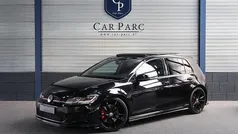 Zwart, metallic lak Gebruikt 2019 VW Golf VII GTI Hatchback | € 31.995 (Eerlijke prijs)