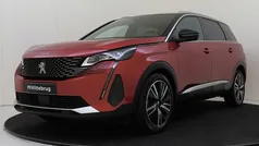 Rood, metallic lak Gebruikt 2021 Peugeot 5008 GTi MPV | € 30.425 (Eerlijke prijs)
