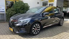 Gebruikt 2020 Renault Clio V Bose Edition Hatchback | € 13.450 (Eerlijke prijs)