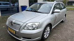 Gebruikt 2006 Toyota Avensis Luna Stationwagen | € 2.750 (Eerlijke prijs)