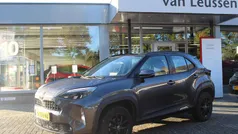 Grijs Gebruikt 2023 Toyota Yaris Cross SUV | € 25.900 (Eerlijke prijs)