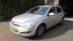 Grijs Gebruikt 2007 Opel Astra Hatchback | € 1.450 (Goede deal)