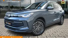 Grijs Gebruikt 2025 VW Tiguan Edition SUV | € 39.750 (Eerlijke prijs)