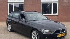 Zwart Gebruikt 2012 BMW 318 Executive Stationwagen | € 5.999 (Eerlijke prijs)