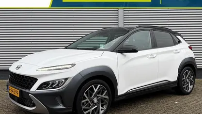 Gebruikt 2022 Hyundai Kona Premium SUV | € 26.735 (Eerlijke prijs)