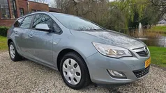 Grijs Gebruikt 2011 Opel Astra Edition Stationwagen | € 5.999 (Eerlijke prijs)