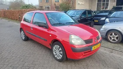 Occasion 2006 Renault Clio II Campus Hatchback | € 799 (Goede deal)