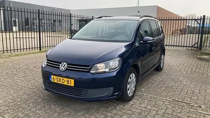 Occasion VW Touran Trendline 105 PK (77 kW) 2013 Blauw MPV