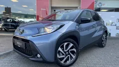 Groen Gebruikt 2024 Toyota Aygo Pulse Hatchback | € 21.995 (Eerlijke prijs)