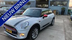 Grijs Gebruikt 2014 Mini Cooper Business Hatchback | € 7.400 (Eerlijke prijs)