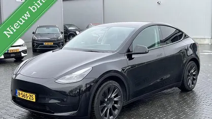 Occasion 2022 Tesla Model Y Standard Range SUV | € 30.695 (Goede deal)