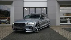 Gebruikt 2019 Volvo V60 R-Design Stationwagen | € 32.900 (Eerlijke prijs)