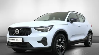 Blauw Gebruikt 2025 Volvo XC40 Plus SUV | € 44.950 (Eerlijke prijs)