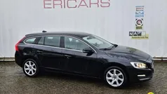 Zwart Gebruikt 2015 Volvo V60 Momentum Stationwagen | € 13.950 (Eerlijke prijs)