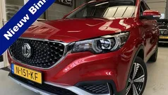 Rood Gebruikt 2021 MG ZS Luxury SUV | € 13.750 (Goede deal)