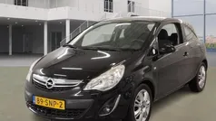 Zwart Gebruikt 2011 Opel Corsa Selection Hatchback | € 2.345 (Eerlijke prijs)