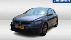 Grijs Gebruikt 2023 VW Polo Life Hatchback | € 16.950 (Goede deal)