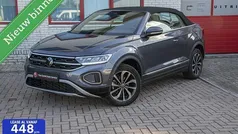 Paars Gebruikt 2022 VW T-Roc Cabriolet Style Cabriolet | € 27.950 (Eerlijke prijs)
