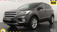 Grijs Gebruikt 2019 Ford Kuga Titanium SUV | € 18.445 (Eerlijke prijs)