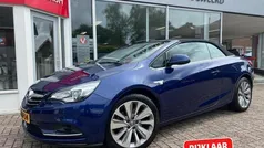 Blauw, metallic lak Gebruikt 2014 Opel Cascada Cosmo Cabriolet | € 10.995 (Eerlijke prijs)